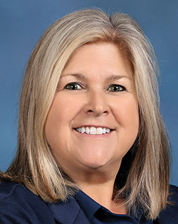 Peterson, Lynn